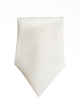 Elasticated ivory tie