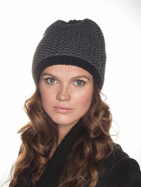 Unisex navy & khaki beanie