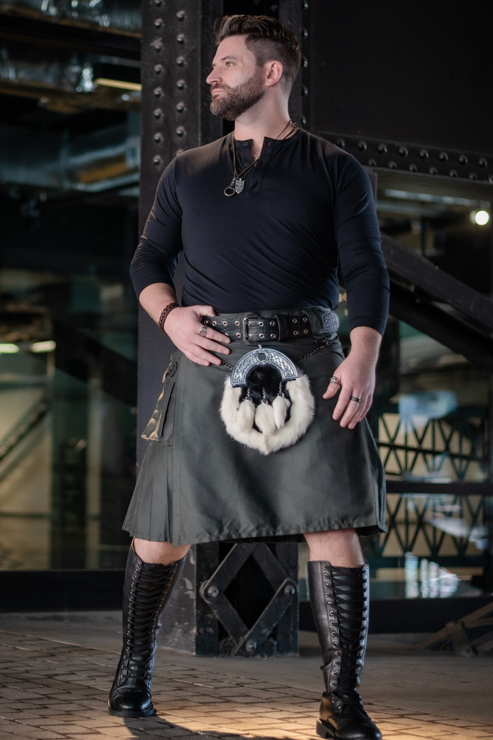 Versatta Cargo Kilt - 23" - Dark Green Versatta Cargo Kilt - 23" - Dark Green