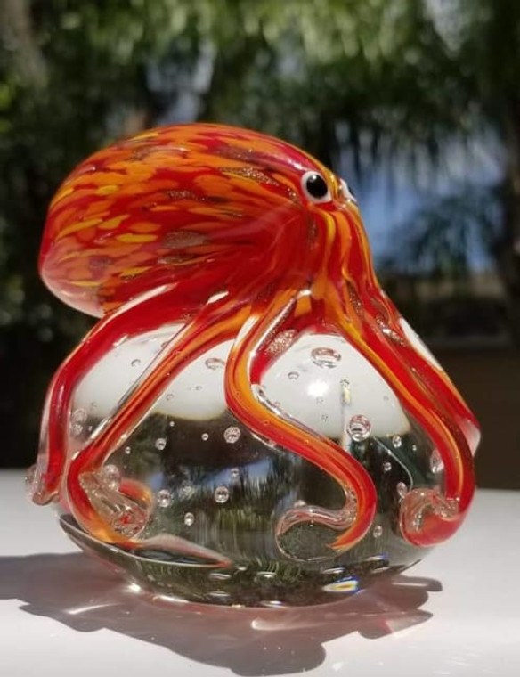 RED - The Glass Octopus