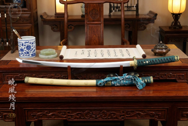 Azure Lion: Hand Forged Spring Steel Katana - High Resilience & Full Tang | 《青狮》