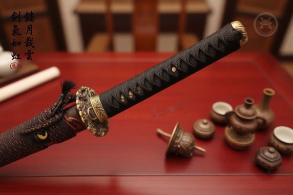 Sculpted Warrior: Clay Tempered T10 Katana - Carved Saya & Full Tang | 《雕武》