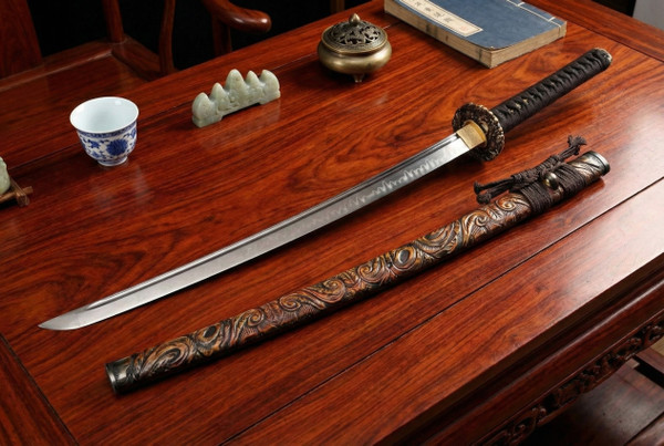 Sculpted Warrior: Clay Tempered T10 Katana - Carved Saya & Full Tang | 《雕武》