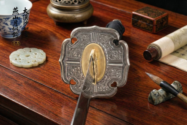 Tokugawa Legacy: T10 Clay Tempered Tachi - Deep Curve & Full Tang | 《德川》