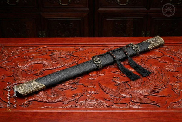 Golden Coiling Dragon: Manganese Tang Dao - Spring Steel & Full Tang | 《盤龍》