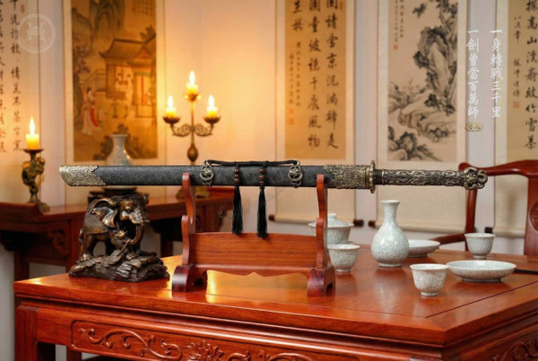 Golden Coiling Dragon: Manganese Tang Dao - Spring Steel & Full Tang | 《盤龍》