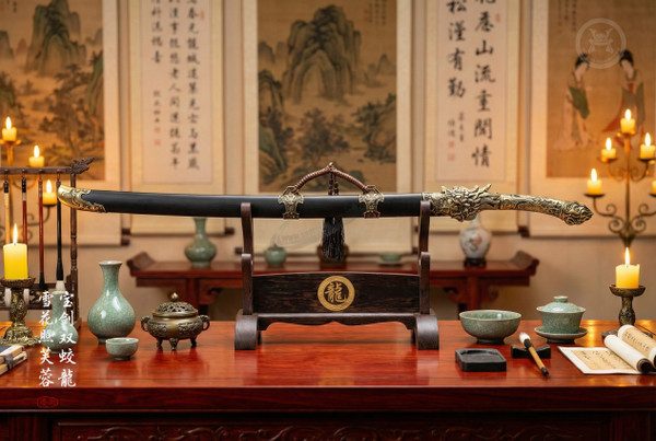 Crimson Dragon: Ebony Qing Sabre - Folded Steel Fire Dragon | 《赤龍》