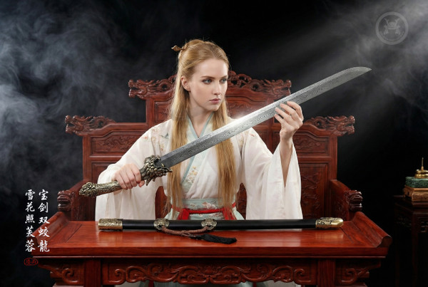 Crimson Dragon: Ebony Qing Sabre - Folded Steel Fire Dragon | 《赤龍》