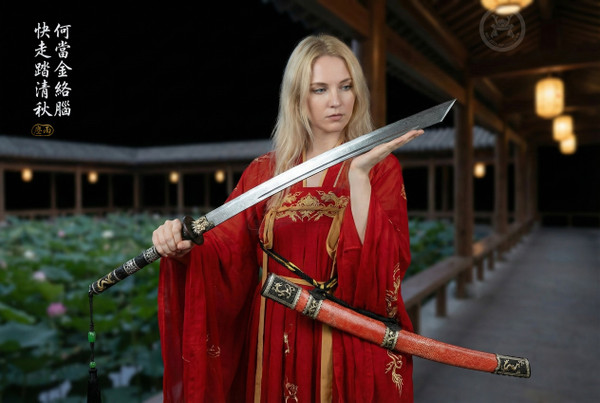 Scarlet Emperor: Folded Steel & Clay Tempered - Red Fish Skin | 《赤帝》