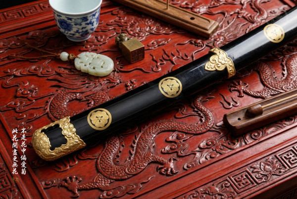 Frost Defiance: T10 Clay Tempered Tachi - Mirror Polish & Full Tang | 《傲霜》