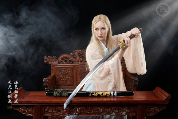 Dragon Majesty: Sanshoku Polish T8 Katana - Collector Grade & Full Tang | 《龍威》