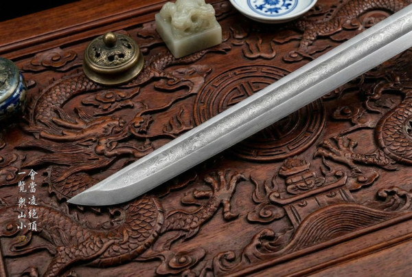 Celestial Peak: Folded Steel Tang Heng Dao - Antique Copper & Full Tang | 《凌霄》