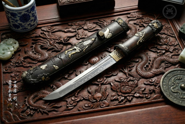 Silver Frost: T10 Clay Tempered Tanto - Antique Silver & Copper | 《沉霜》