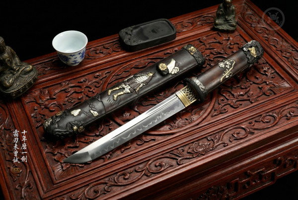 Silver Frost: T10 Clay Tempered Tanto - Antique Silver & Copper | 《沉霜》
