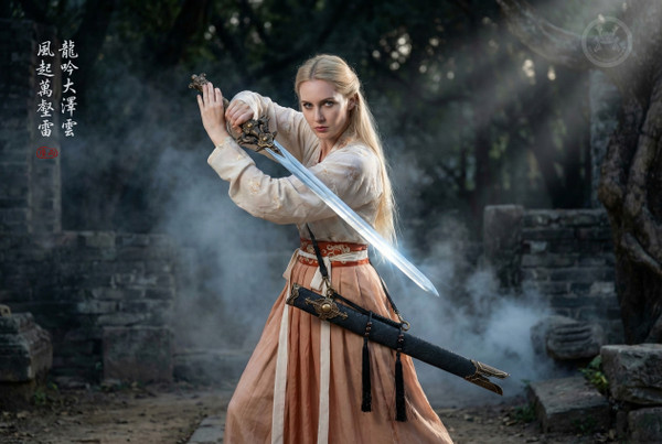 Dragon Sovereignty: 6-Sided Manganese Saber - Leather & Full Tang | 《龍禦》