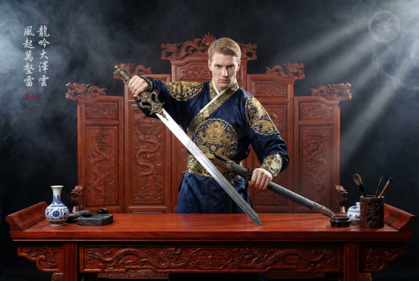 Dragon Sovereignty: 6-Sided Manganese Saber - Leather & Full Tang | 《龍禦》