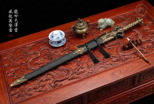 Dragon Sovereignty: 6-Sided Manganese Saber - Leather & Full Tang | 《龍禦》