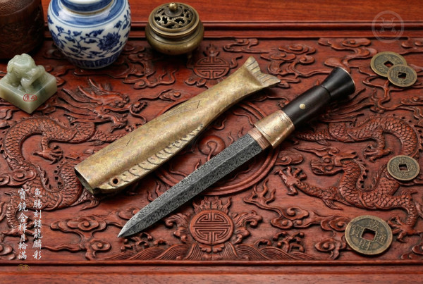 Hidden Scales: Mokume Feather Damascus - Imperial Full Tang | 隱麟