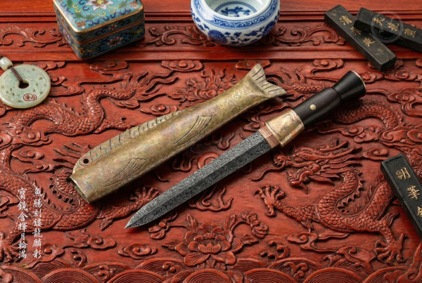 Hidden Scales: Mokume Feather Damascus - Imperial Full Tang | 隱麟