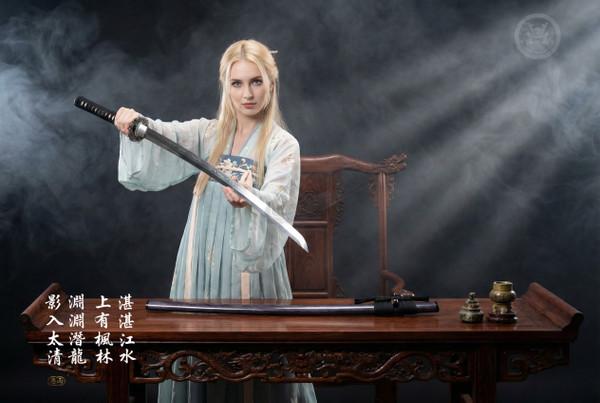 Lunar Soul: Mirror Polish T10 Katana - White Copper & Full Tang | 月魄