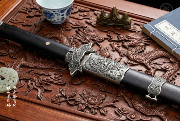 Gentleman's Tan: Mn-Steel Tang Dao - Rosewood & Full Tang | 檀心·君子