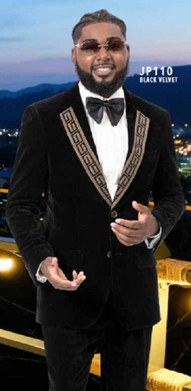 Luxury Black Velvet Men Suits Gold Appliques Groom Wedding Tuxedos Custom  Made Plus Size Man Jacket Pants 2 Pieces Dinner Dress - AliExpress