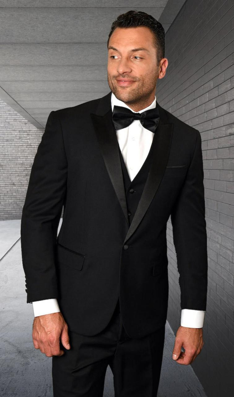 tux to go with black dress How to Match a Tux to a Prom Dress (and Other Prom Style Tips!) -