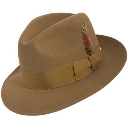 When were Fedoras for men popular?
