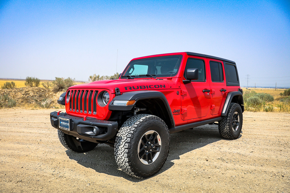 How Does a Leveling Kit Improve Your Jeep Wrangler’s Performance?