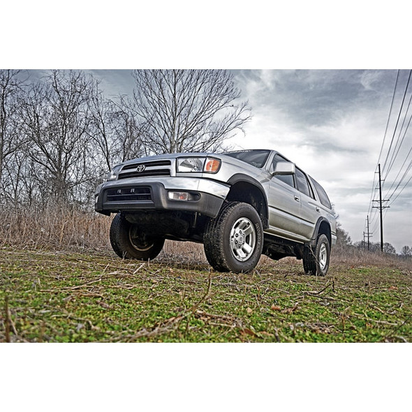 Rough Country 3" Lift Kit with M1 Shocks - 77140