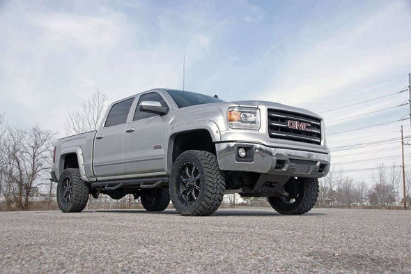 Rough Country 5" Lift Kit | Stock Cast Steel Control Arms | Lifted Struts | N3 Shocks (14-18 Chevy Silverado/GMC Sierra 1500/2019 Silverado 1500 LD | 4WD) 22333
