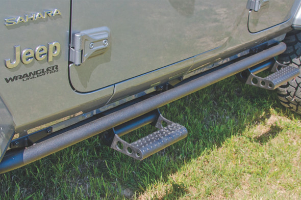 N-Fab RKR Step System Cab Length, Textured Black