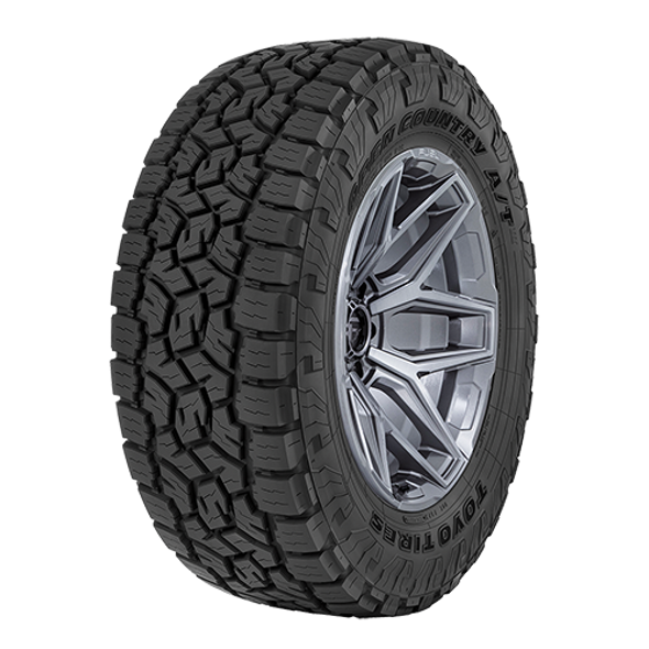 Toyo Open Country A/T 3 305/60R18