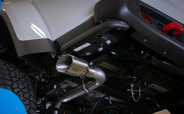 Pypes Performance Exhaust 2.5" Cat Back Exhaust with Street Pro Muffler for Jeep Gladiator JT with 3.6L Engine