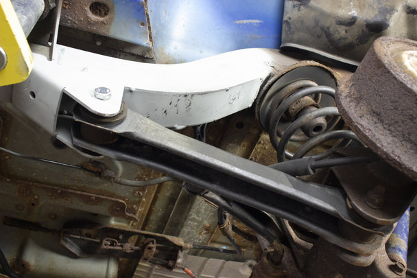 Rust Buster RB4010R Rear Trailing Arm Mounts Section Right Side for 97-06 Jeep Wrangler TJ