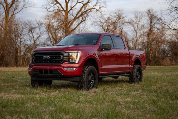 Rough Country 3" Lift Kit | Vertex Coilovers w/ Vertex Shocks (21-25 Ford F-150 | 4WD | Crew/Extended Cab) 41450
