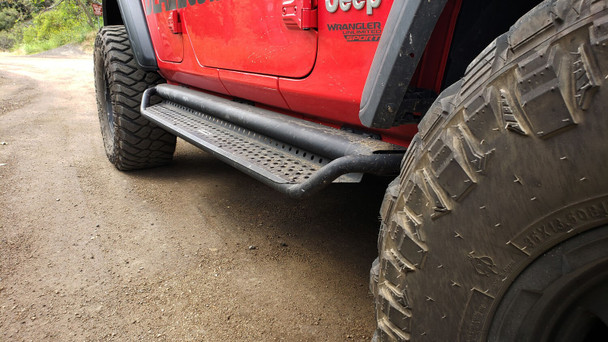 Go Rhino Dominator Extreme D1 Side Drop Step - Textured Black