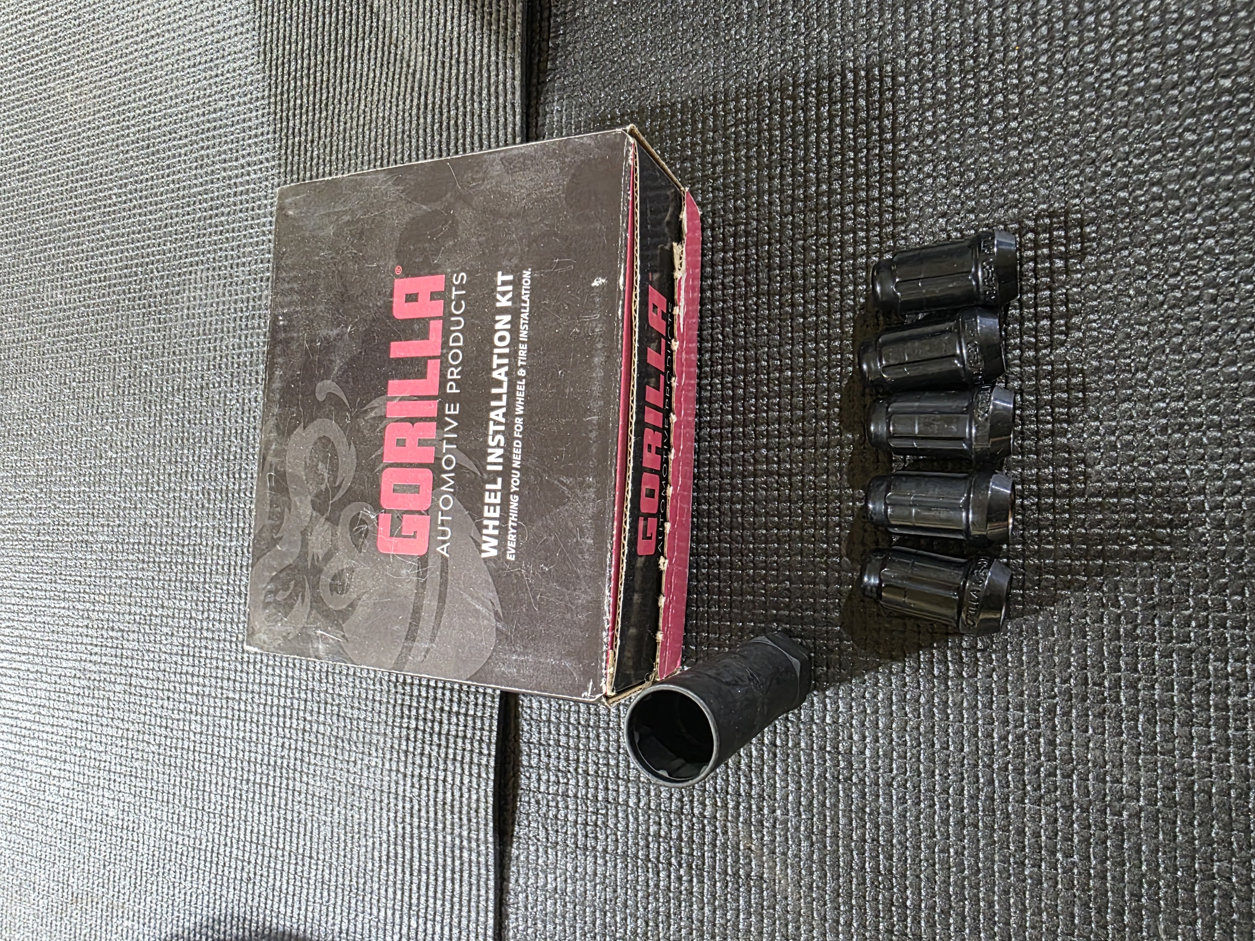 Different lug nuts required for Jeep wheels