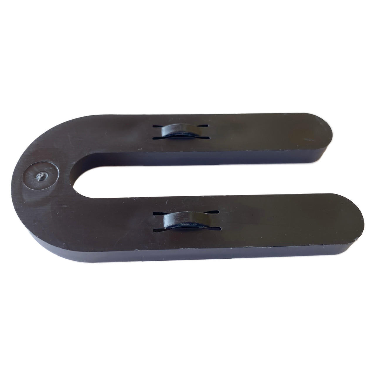 Black Interlocking Horseshoe Shims | 1000/Case | Construction | CMTP