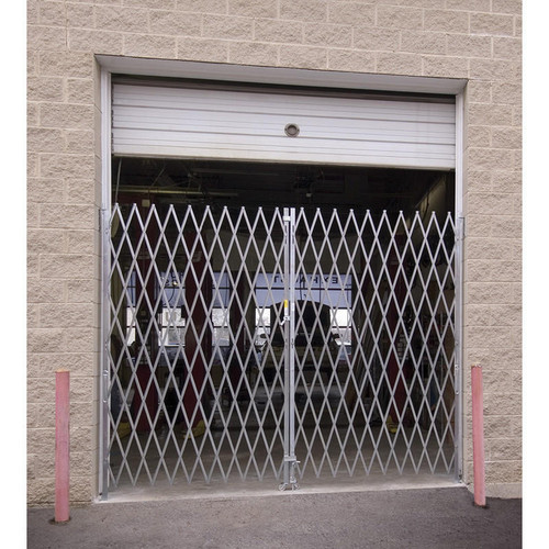Vestil VPFG-1075 Double Fold Scissor Gate 10'x7.5'