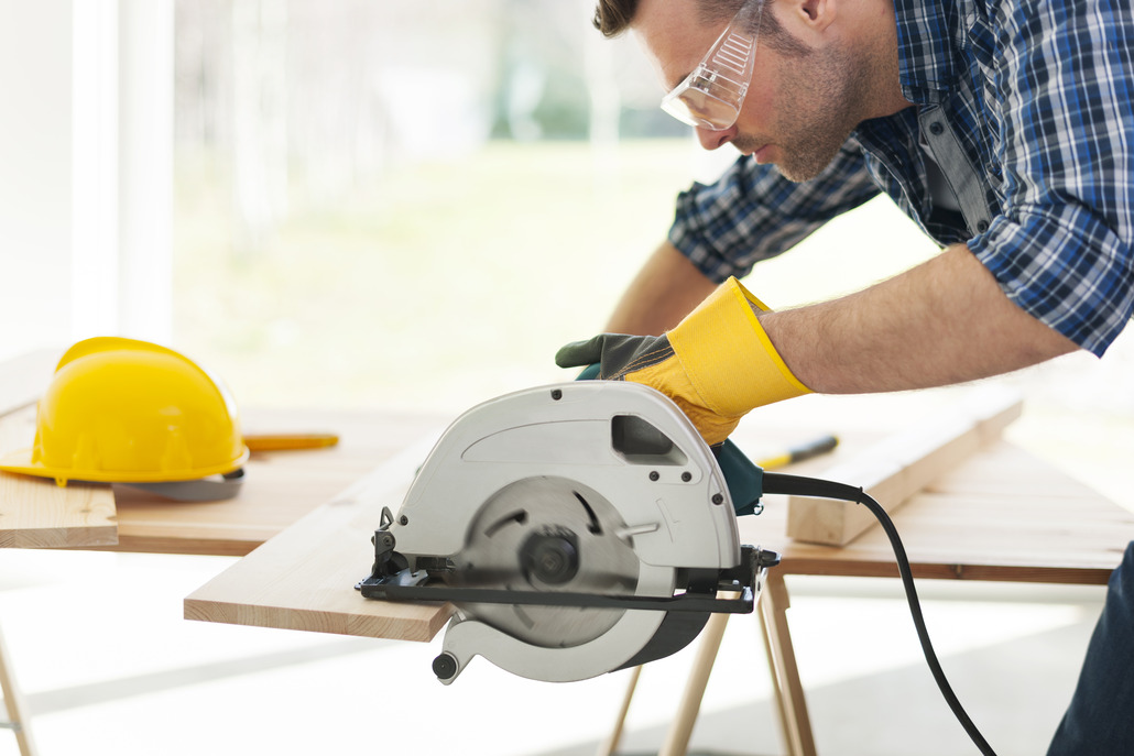 Precision Wood Cutter