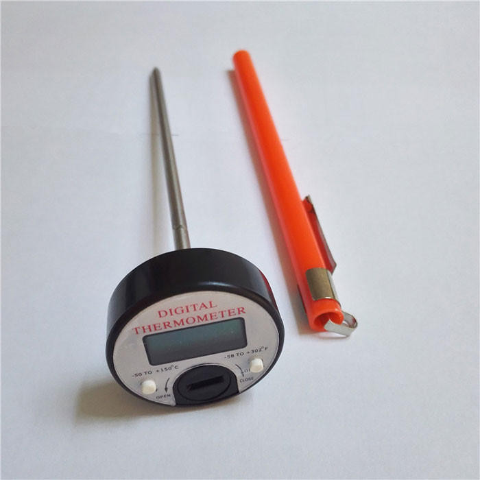 Digital Asphalt Thermometer with 8 Stainless Steel Probe TC-4