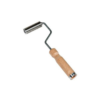 3in Aluminum Ribbed Roller, 1in Diameter, Wood Handle