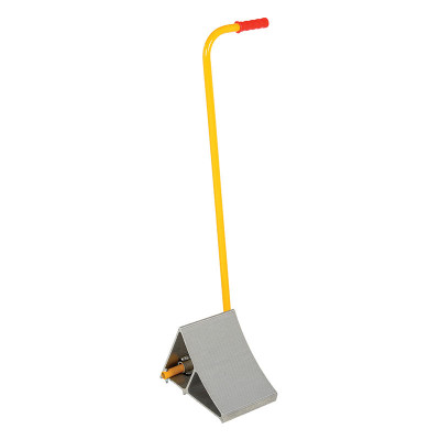 Wheel Chock, with Handle 11-7/8 x 17-1/16 x 37-9/16in, Silver | CMTP