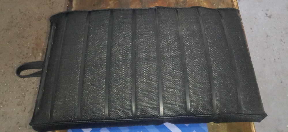 1970 Olympic backrest insert - Gooseland