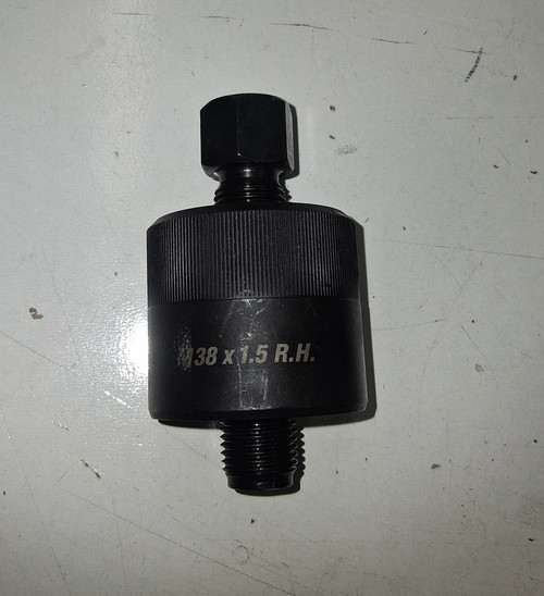 Flywheel puller - single cylinder