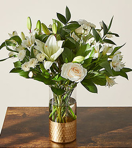 FTD Beautiful Day Bouquet- Standard - Oak Farms - Flower Outlet Inc