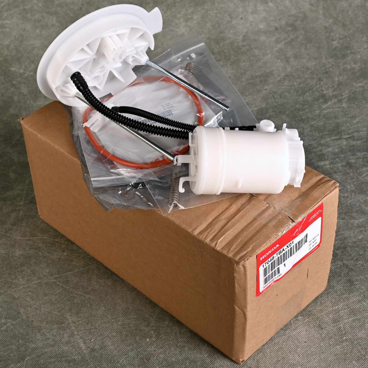 HONDA Fuel Filter 17048TBAX01