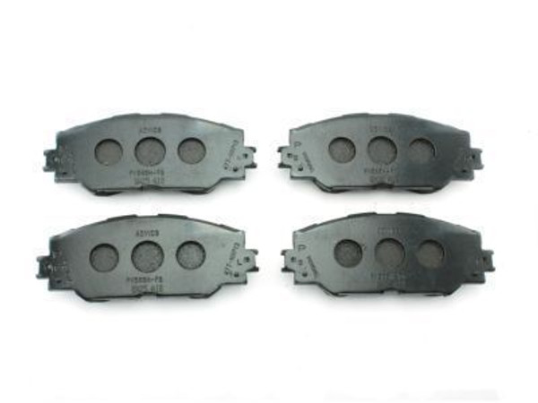 Toyota Front Disc Brake Pad Kit-04465-42200-UAE