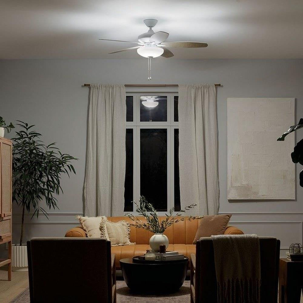 330161MWH | lifestyle